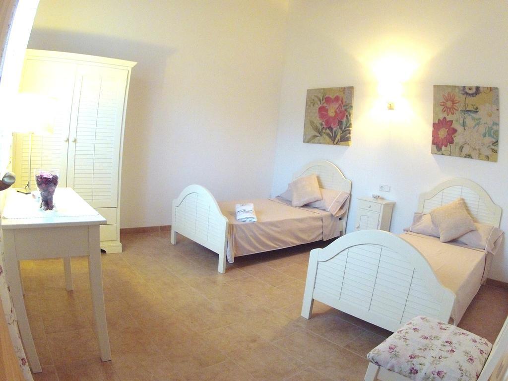 Villa Ca'N Fosquet Llucmajor  Zimmer foto